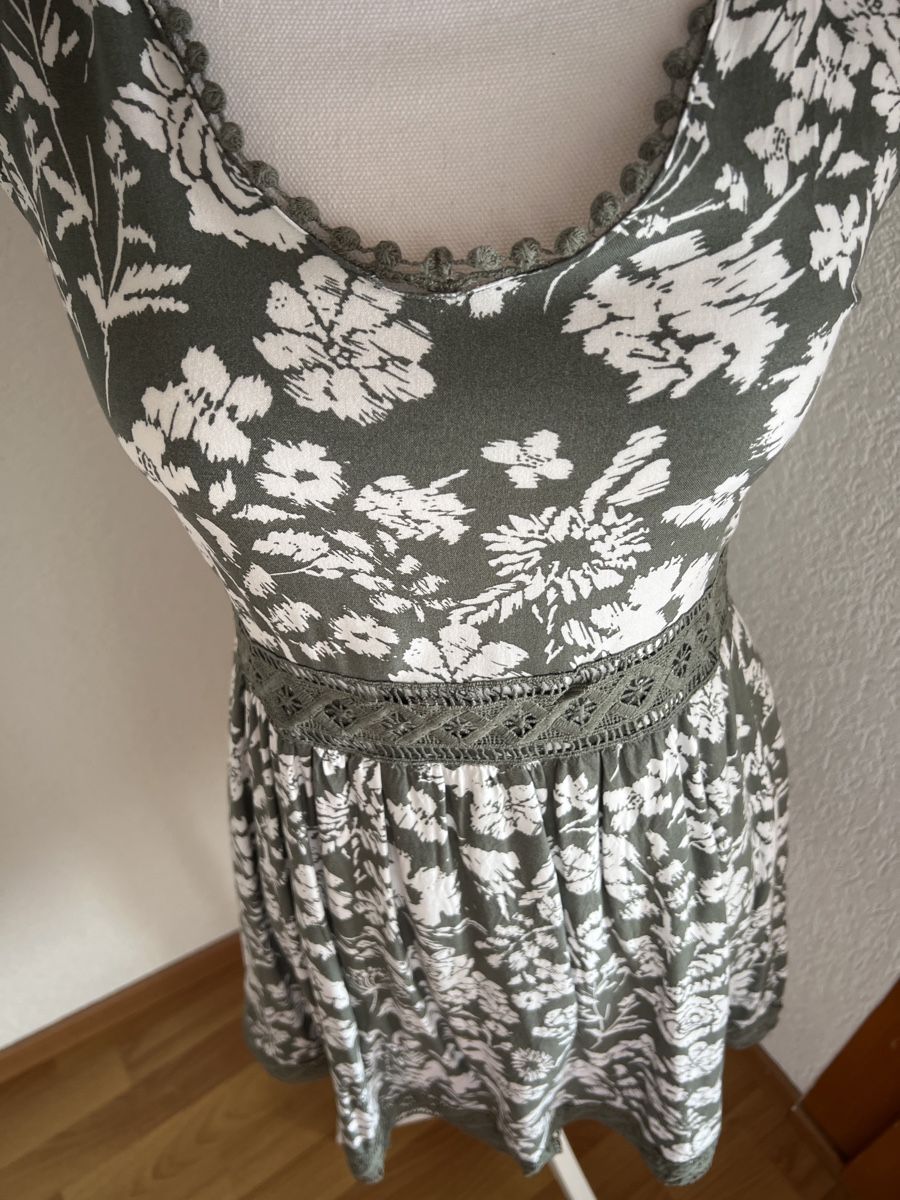 Vestiti: Sommerkleid Gr.S – Usato da Linden venduto da Annelie12 4