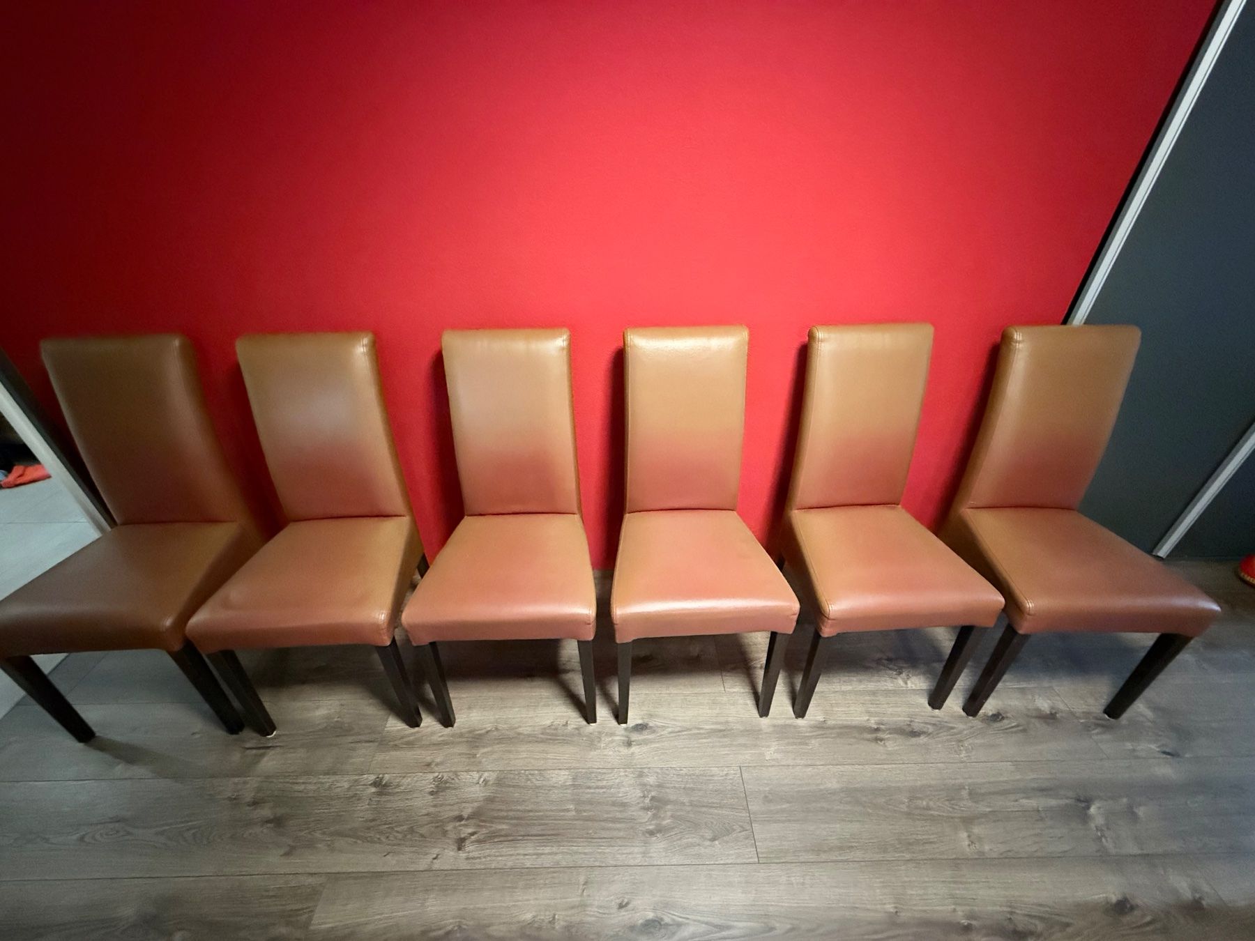 Stühle: Chaises de table – Gebraucht aus Cortaillod von TomSon1808