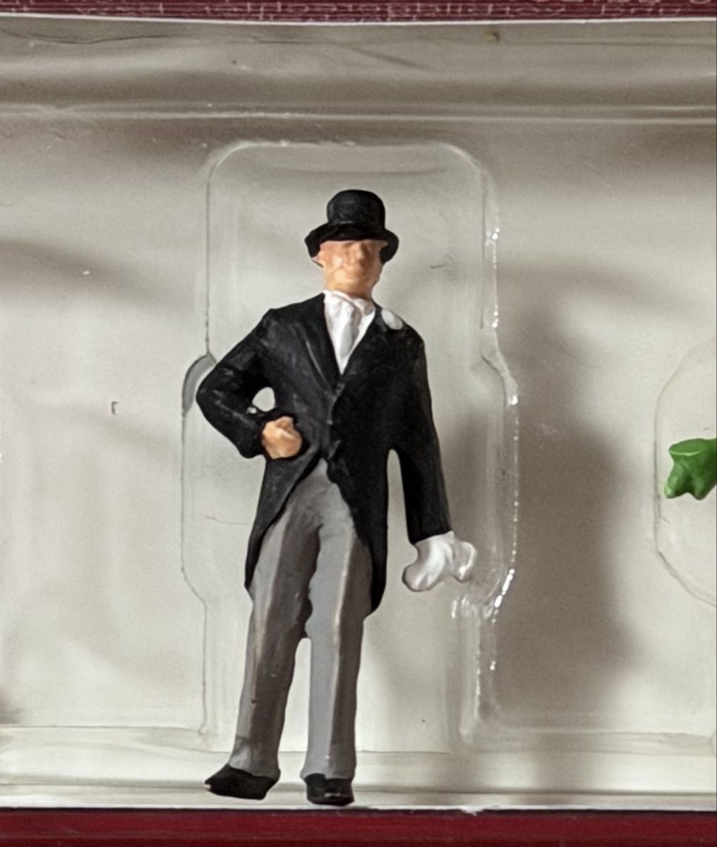 Preiser Statuette: 4 personnages pour train miniature – Nuovo e nell'imballaggio originale da Petit-Lancy venduto da Solcarm 8