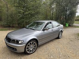 BMW 320i Facelift Limousine E46