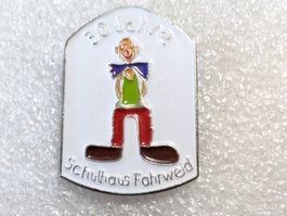 Ansteckpin 291: Schulhaus Fahrweid