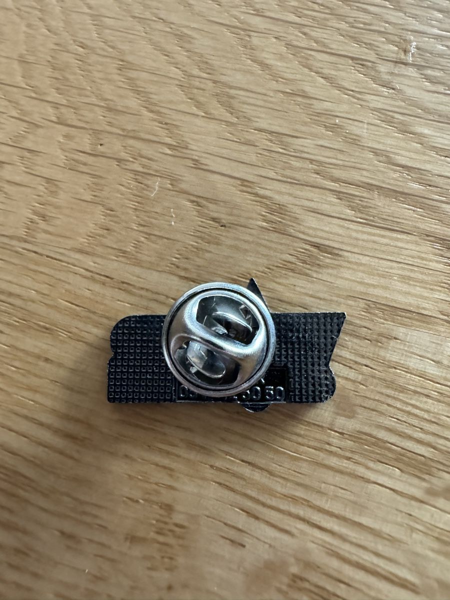 Placchette & Badge: Pin / Anstecker Waser Gipsergeschäft Rüti – Usato da Winkel venduto da Schorley 1