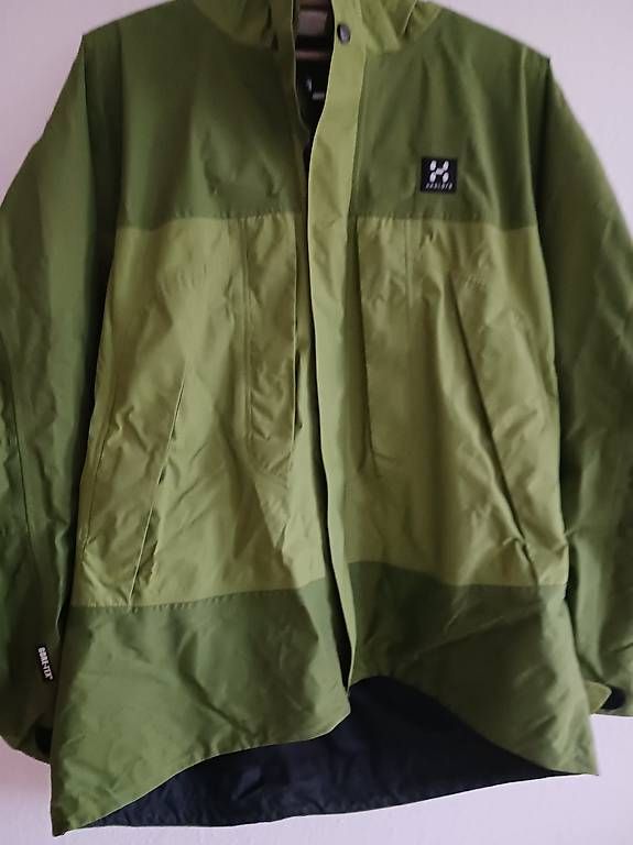 Haglöfs Jacken: Regenjacke von Haglöfs 42 – Gebraucht aus Riedholz von bri_fr7s