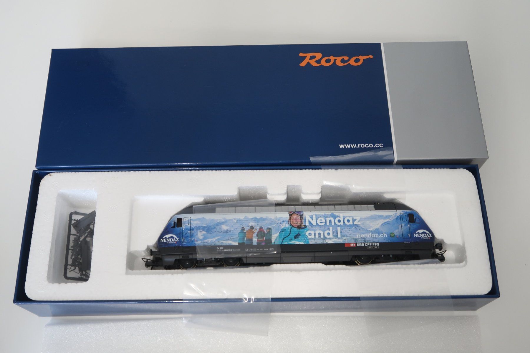 Roco Modellini di ferrovie: Roco SBB Re 460 Nendaz mit Garantie – Nuovo (secondo la descrizione) da Dättwil AG venduto da Bastiano_Coimbra 2