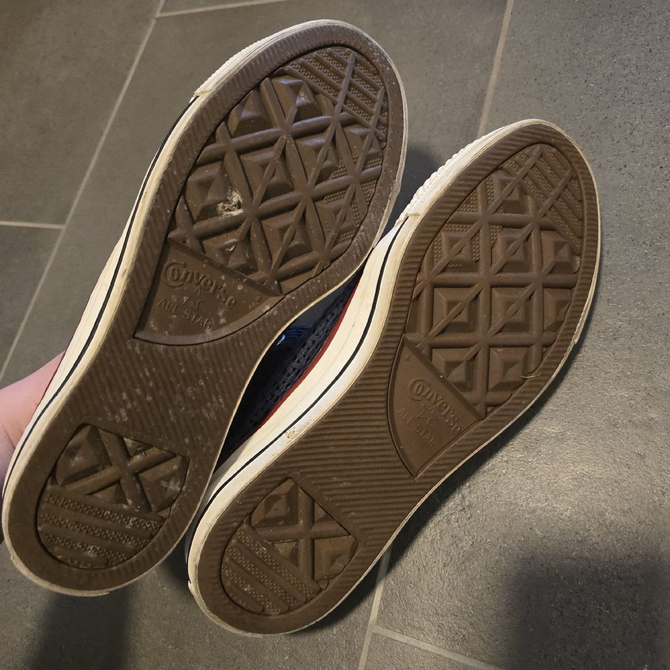 Converse Herrenschuhe: Converse – Gebraucht aus Zürich von lar_d9pc 1