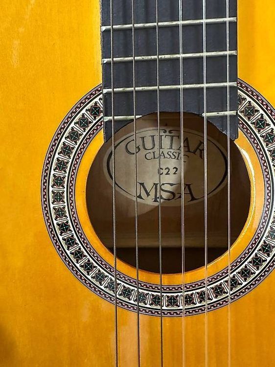 Strumenti musicali: Acoustic Guitar, top quality, barely used – Usato da Chavannes-Renens venduto da lup_6qvc 1