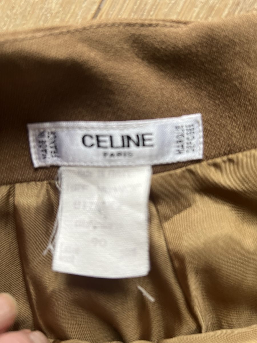 Celine Gonne: CELINE Paris, jupe taille 38, couleur camel – Usato da Nyon venduto da ikel78
