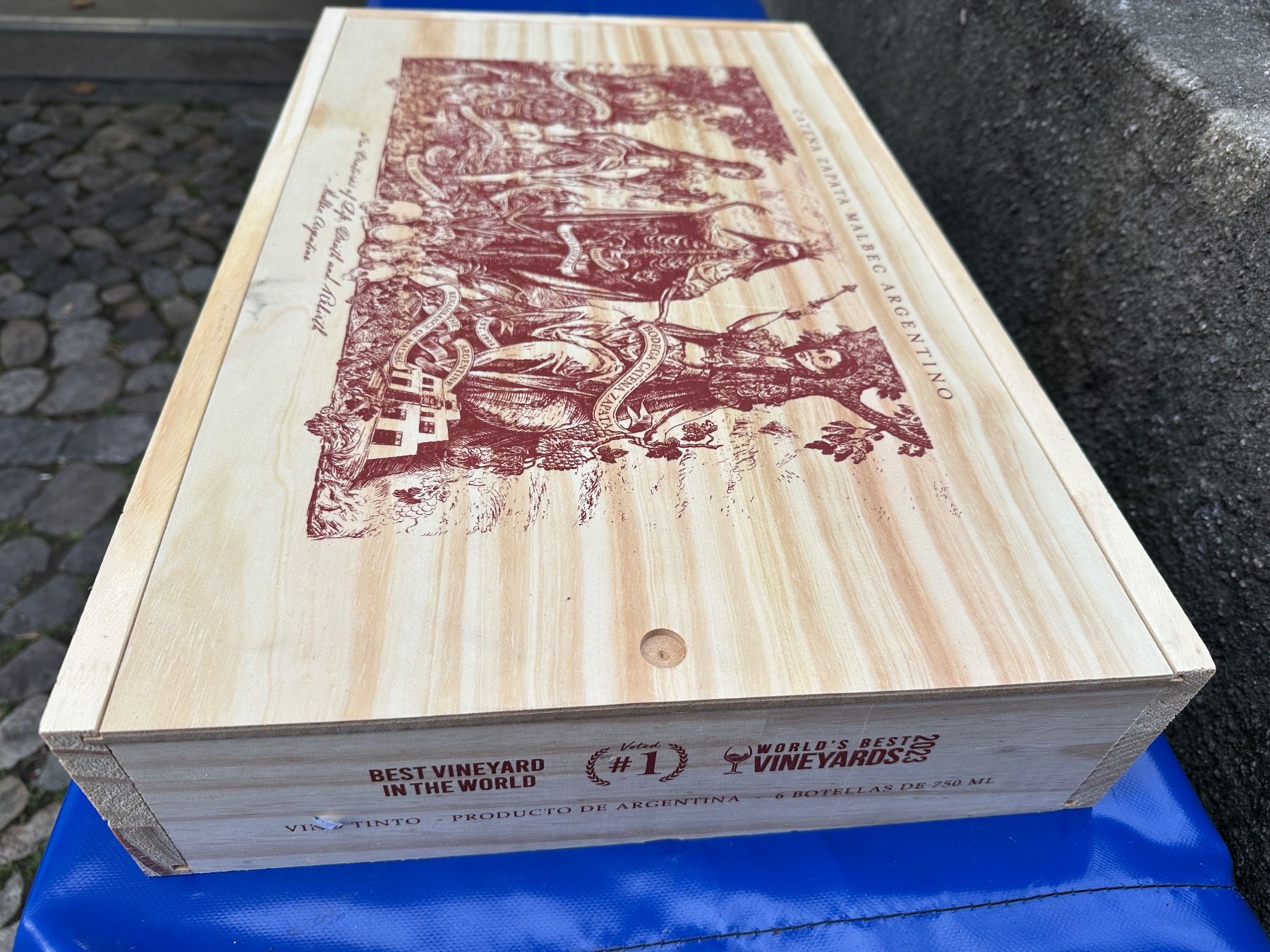 Altro: Weinkiste mit Schiebedeckel mit Skelett / Totenkopf Bild – Usato da Zürich venduto da atlantis77 1