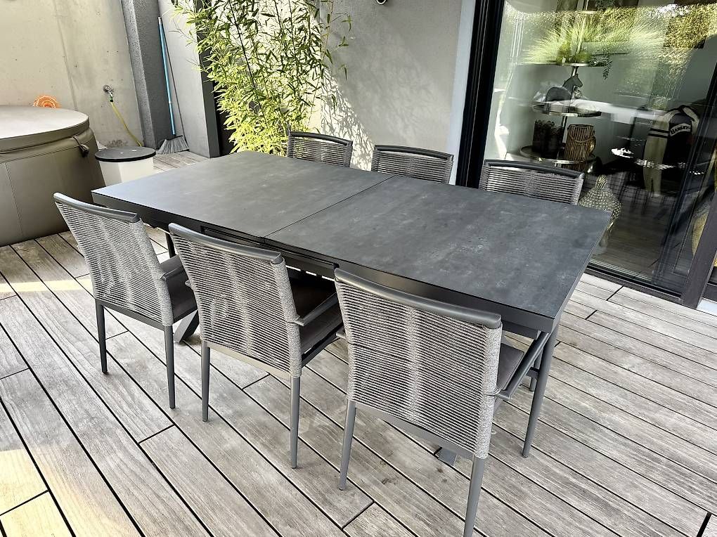 Set di tavolo e panche: Gartentisch mit 6 Stühlen – Usato da Schnottwil venduto da pacha08 1