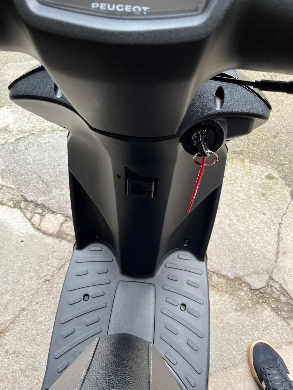 Peugeot Scooter: Peugeot Kisbee 50 4t – Usato da Remigen venduto da phi_jt79 6