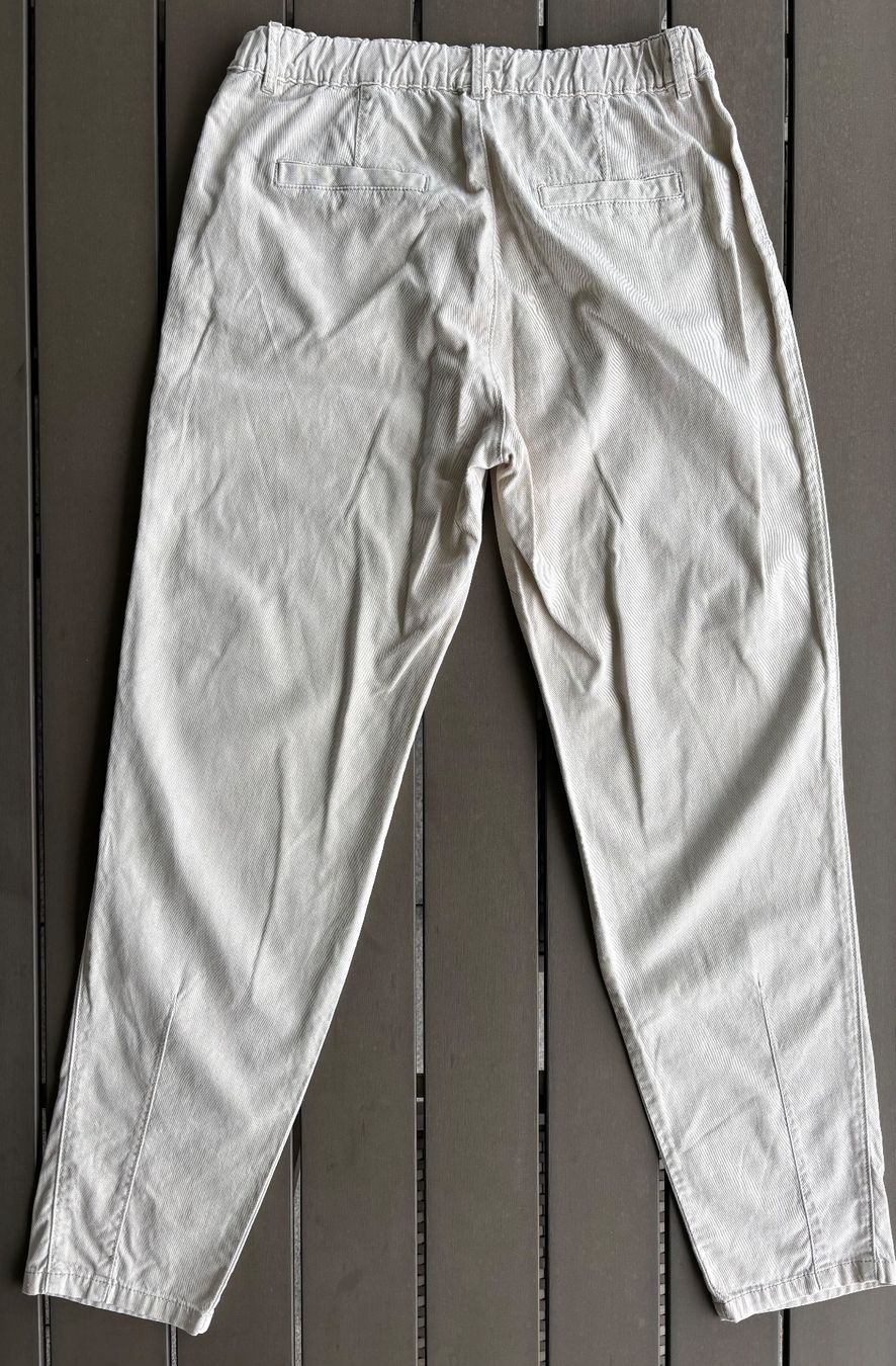 Nile Pantaloni: Nile leichte Sommerhose,  Gr. S, beige – Usato da Ebnat-Kappel venduto da Molton 1