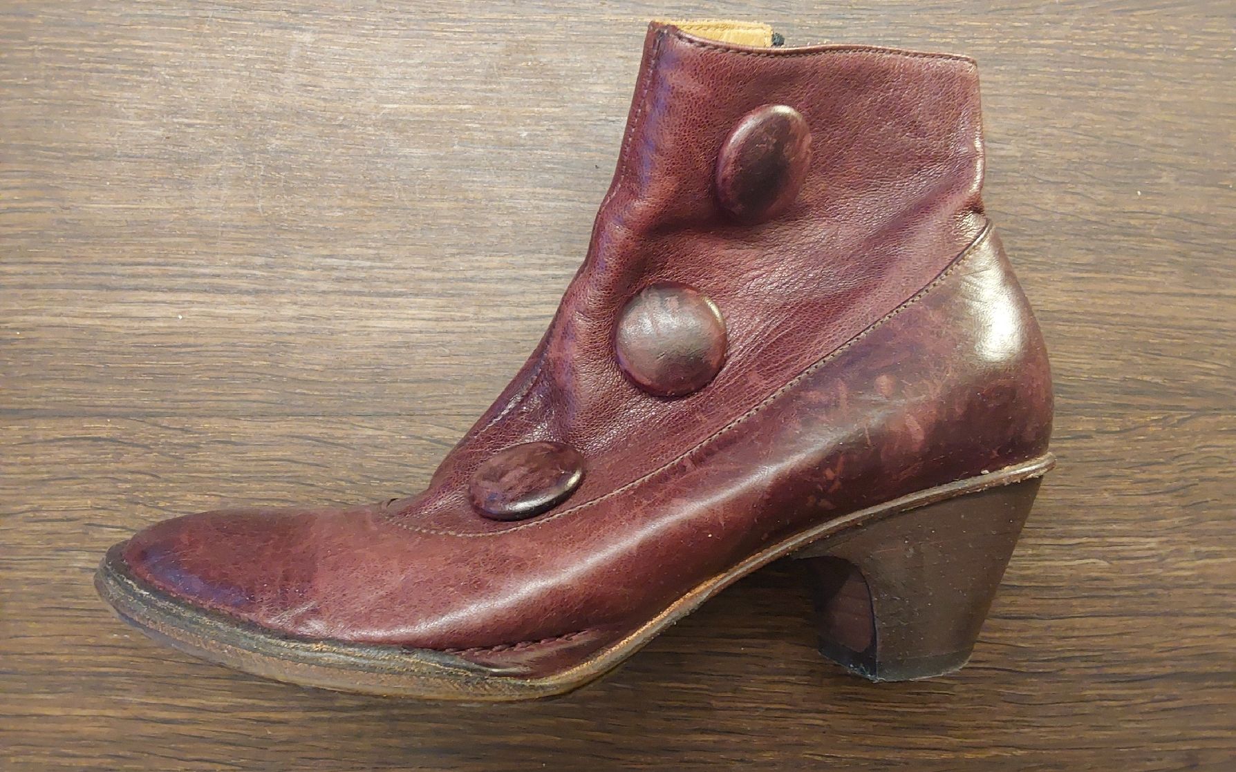 Scarpe da donna: Stiefeletten gidigio 35 dunkelrot – Usato da Köniz venduto da scopello12
