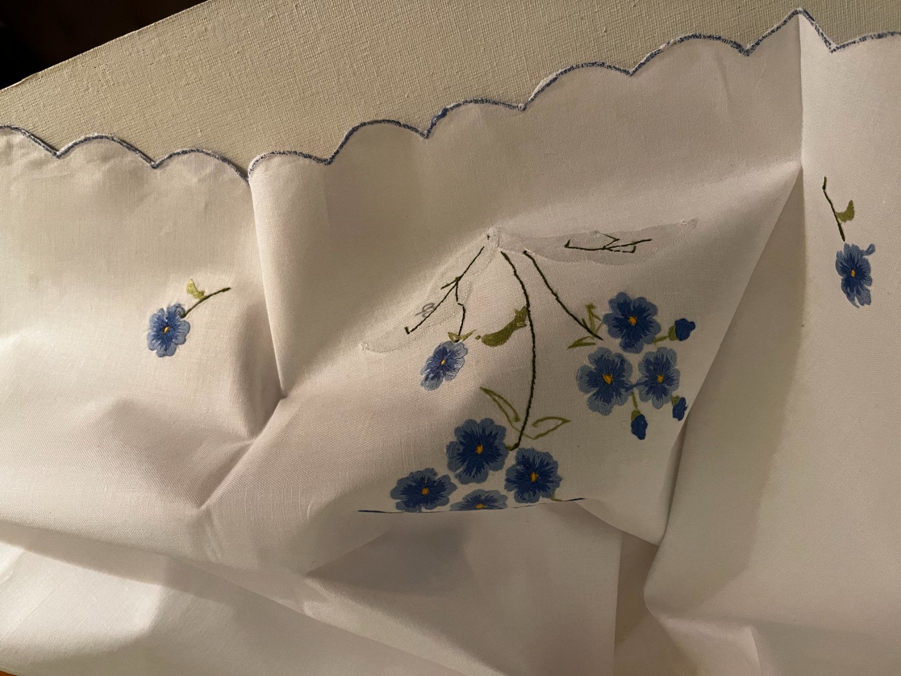 Tessuti: Schönes besticktes Handtuch – Usato da Zürich venduto da suschi04 1