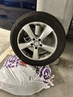 225/55 R17  101 v.  In top Zustand