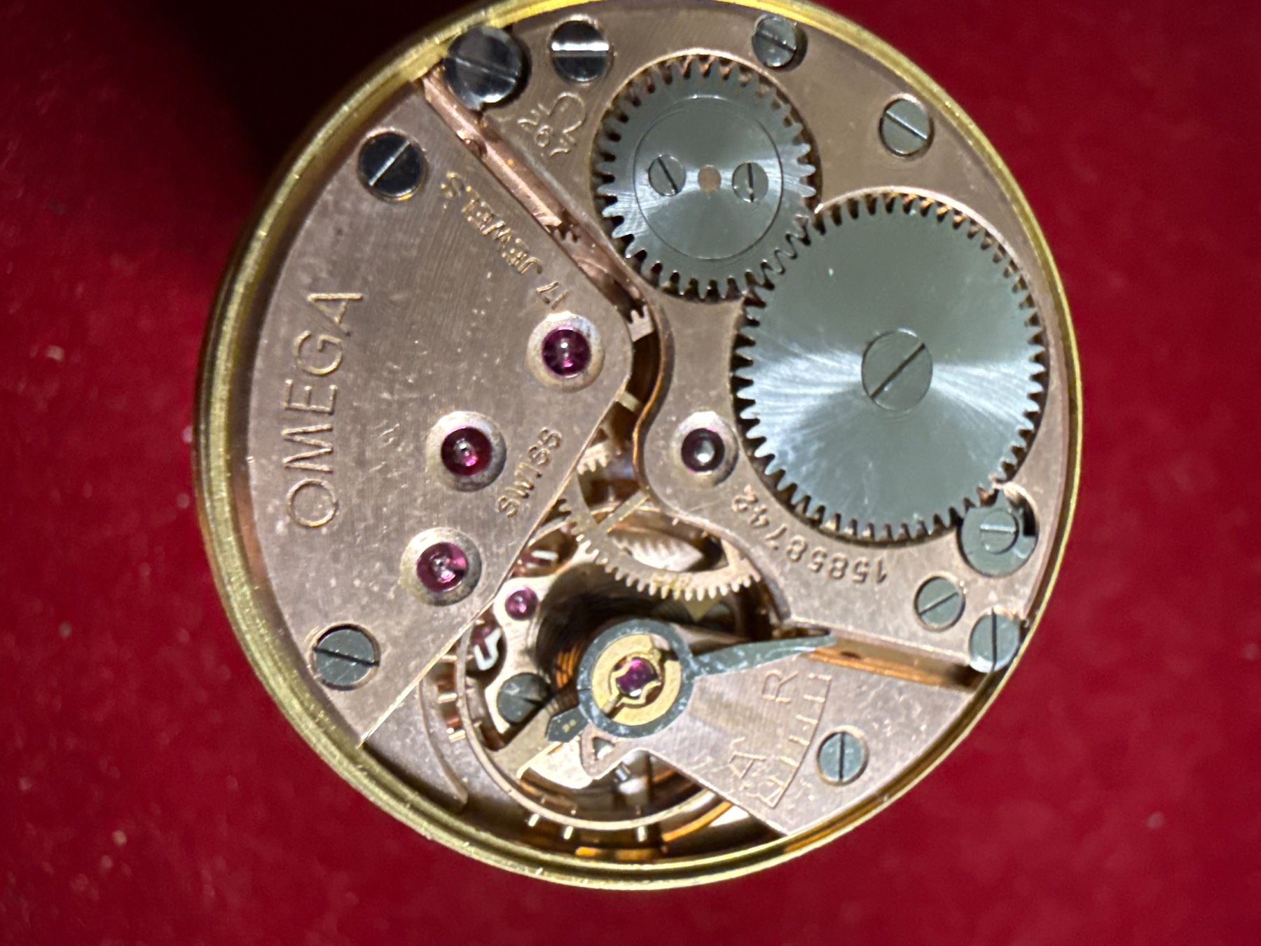 Omega Montres: Omega Uhrwerk – D'occasion à Pfeffingen par Allhandelklgwatches 1