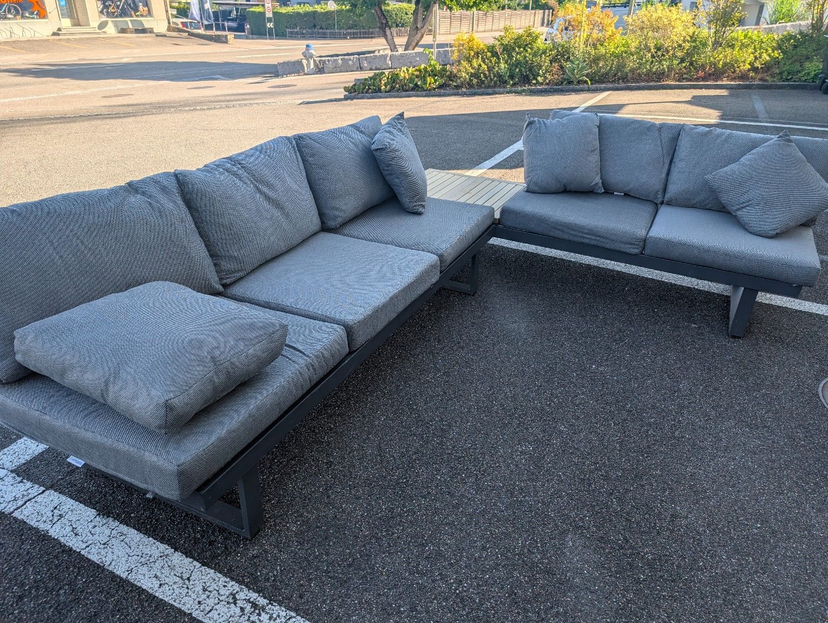Sofas: Grosse Gartenlounge – Gebraucht aus Bubendorf von Dens2 2