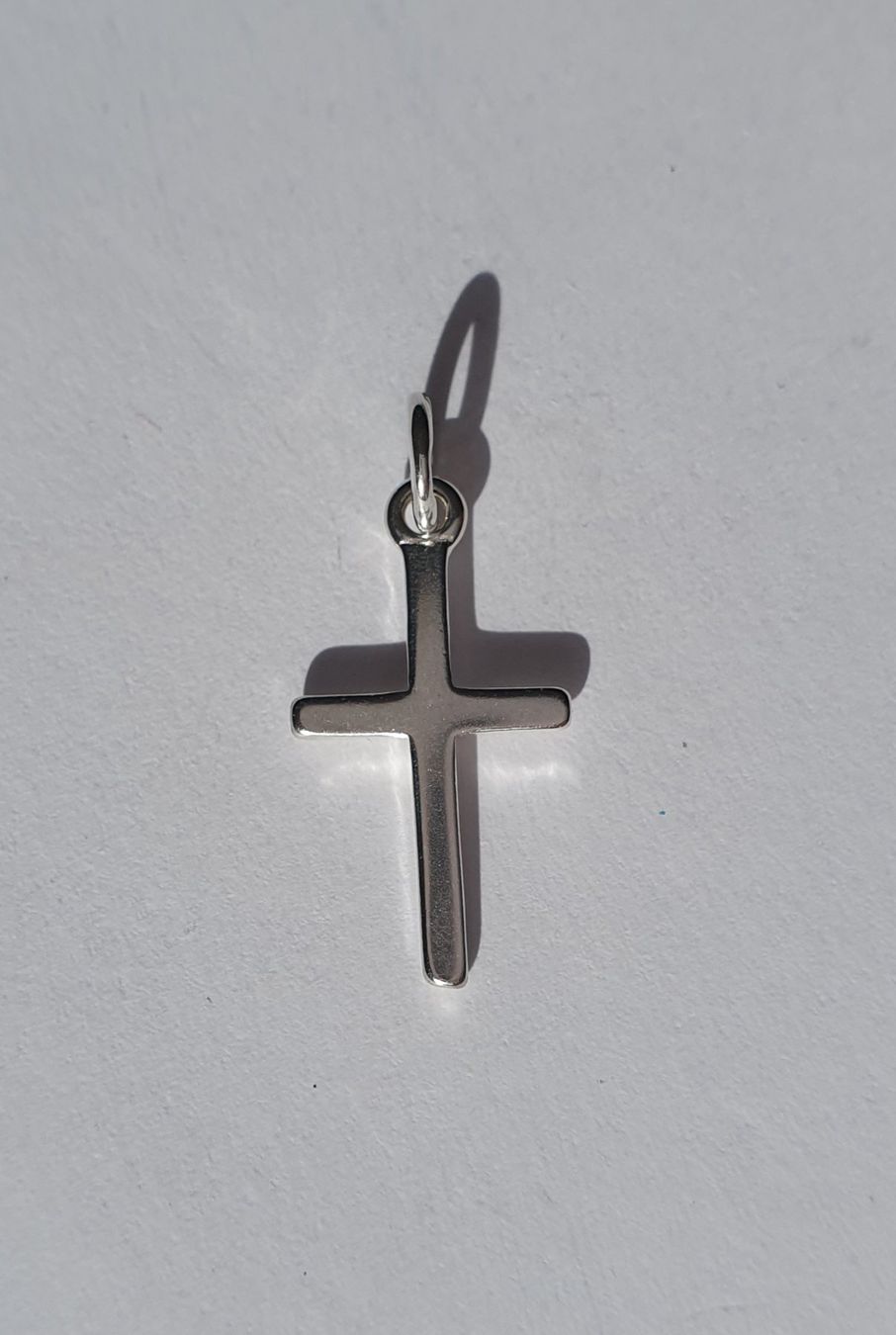 Ciondoli: Schlichter Anhänger Kreuz Silber 925 – Nuovo e nell'imballaggio originale da St. Margarethen TG venduto da Schachmatt