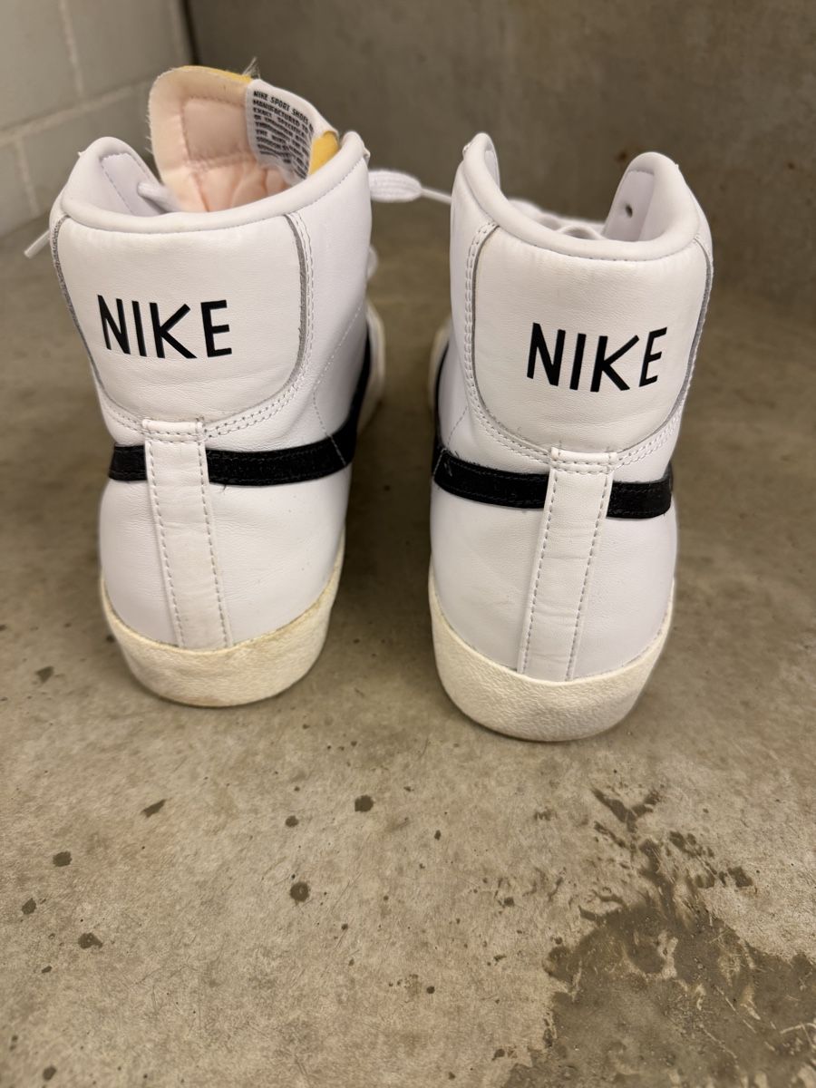 Nike Scarpe da uomo: Nike Blazer '77 Sneaker Grösse 45.5 – Nuovo (secondo la descrizione) da Oberarth venduto da tobijost 2