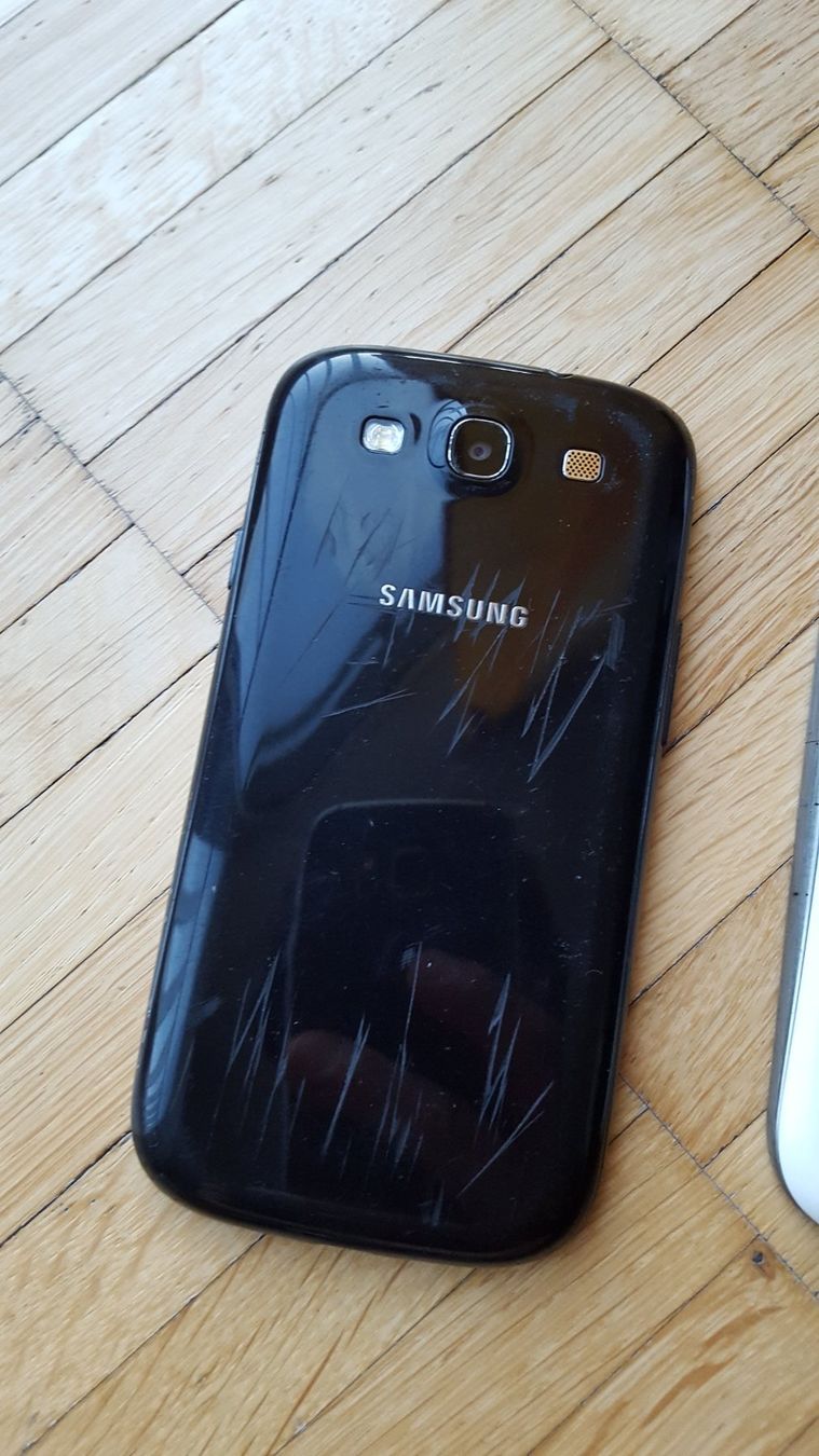 Samsung Telefoni cellulari / Smartphones: SAMSUNG – Difettoso da Igis venduto da JUST-4U-ENJOY 4