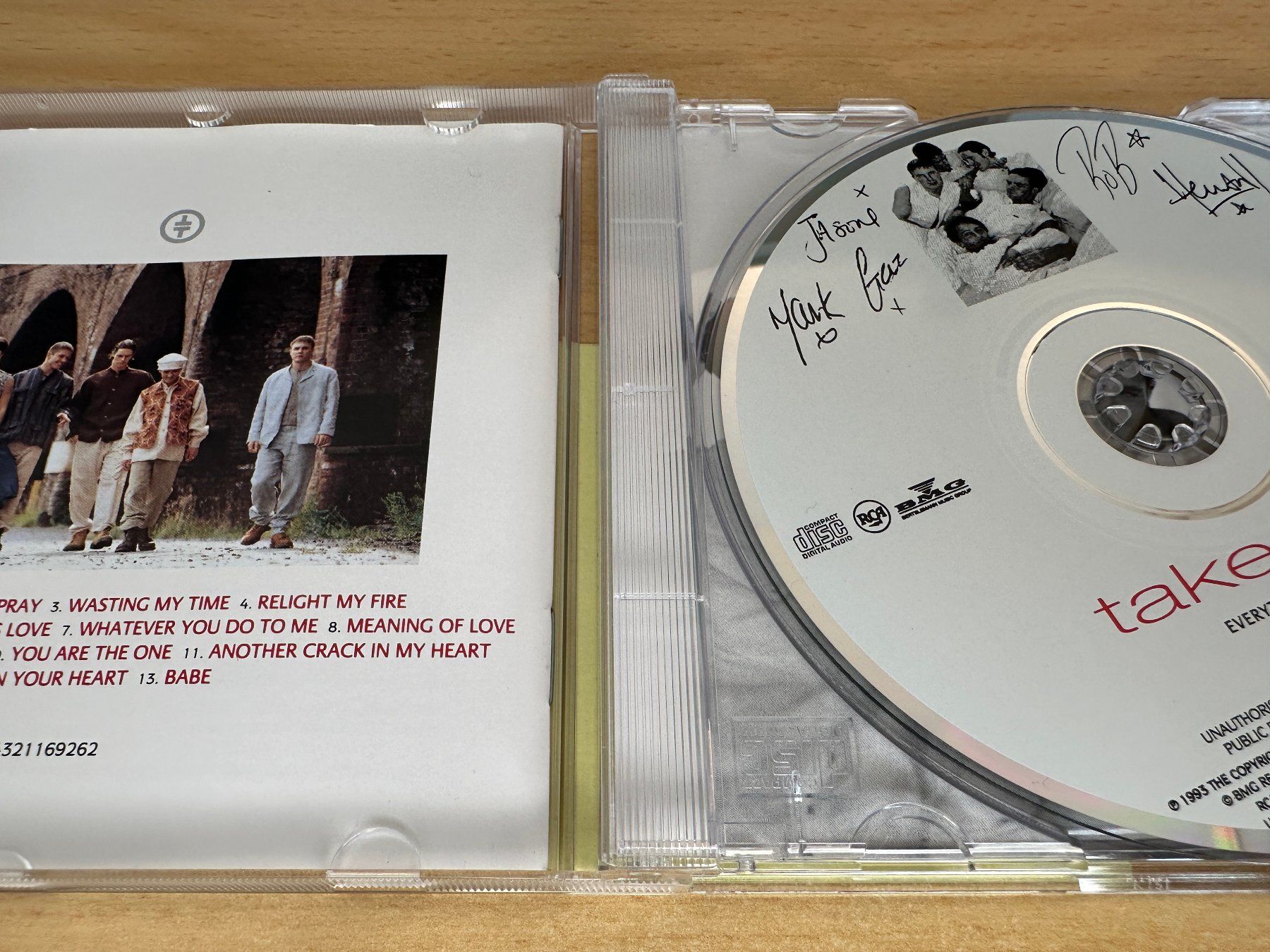 CD: Take That – Everything Changes – Usato da Rikon im Tösstal venduto da Alpenmutz 2