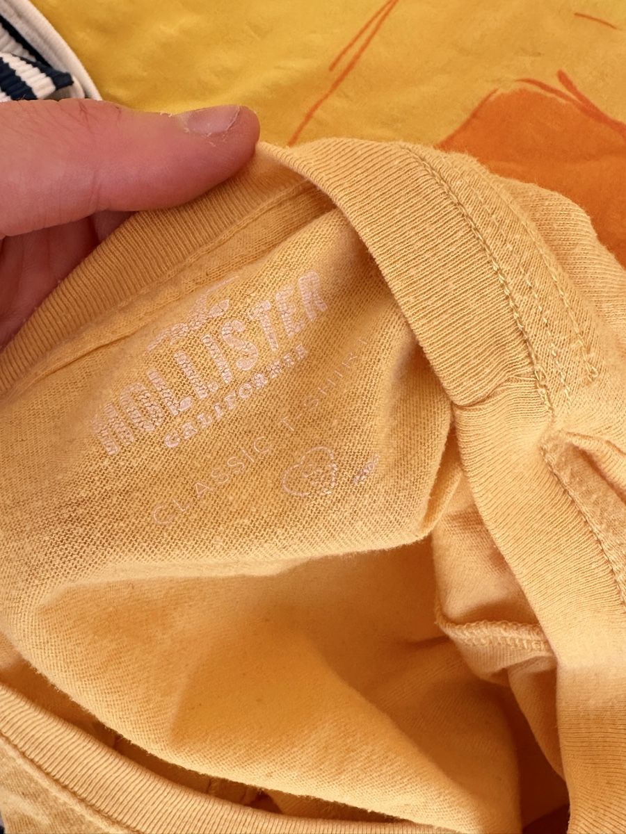 Hollister T-shirt: Hollister T-shirt – Nuovo (secondo la descrizione) da Oberwil BL venduto da viviii.mz 3