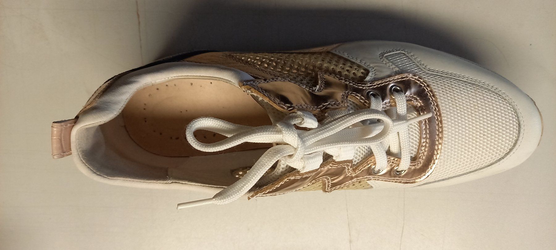 Scarpe da donna: Turnschuh für Damen – Usato da Thun venduto da Erti5 2