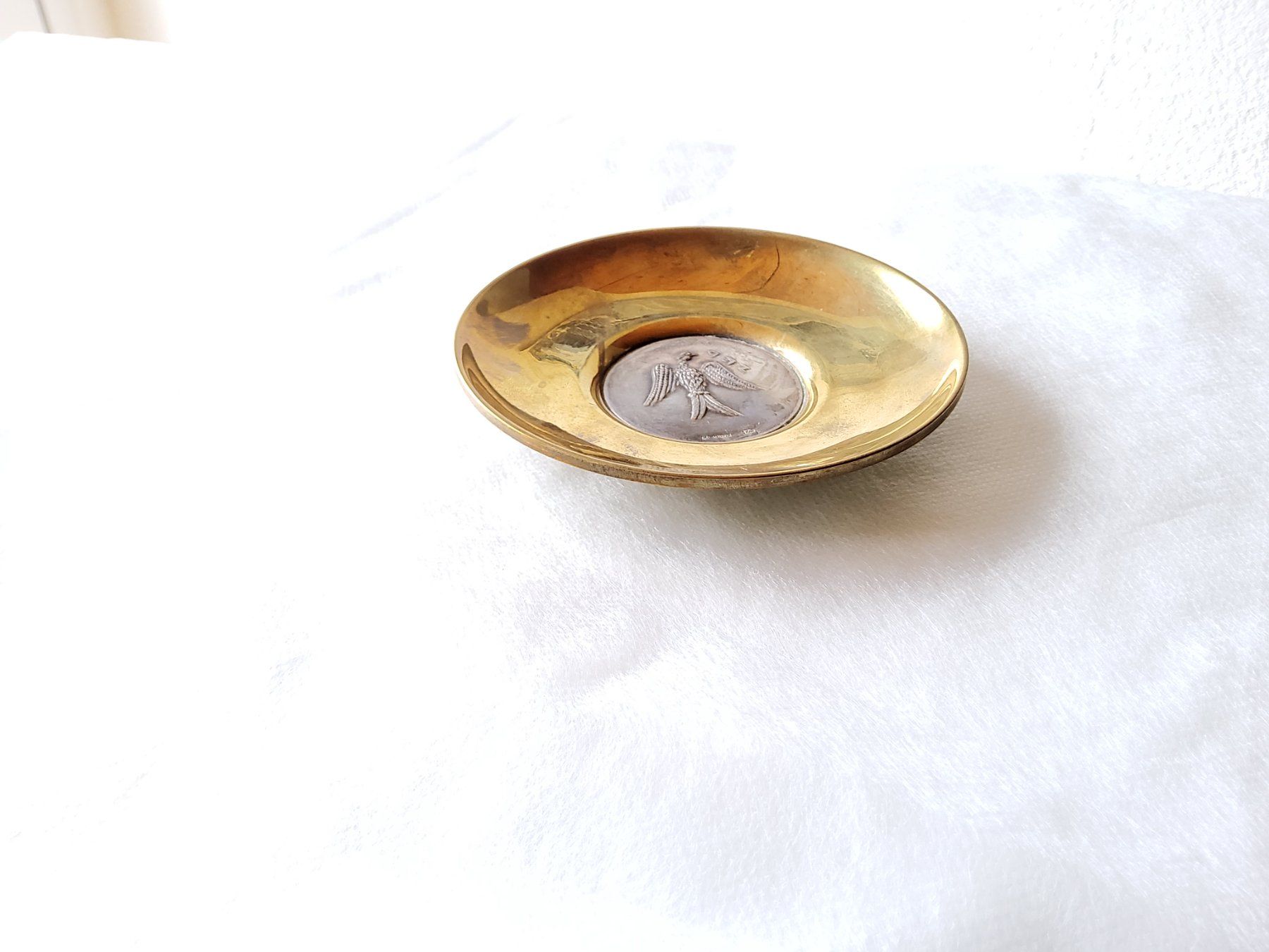 Piatti di portata: Vide-poche vintage avec médaillon central en argent 925 – Usato da Malleray venduto da Broc-Mo 5