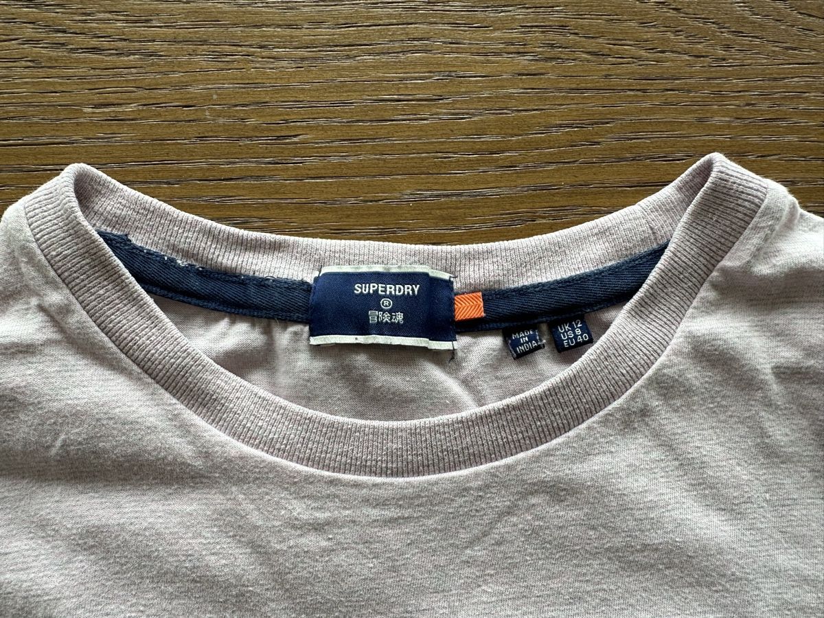 Superdry T-shirt: drei t-shirts von superdry – Usato da Sarmenstorf venduto da Nila78 6