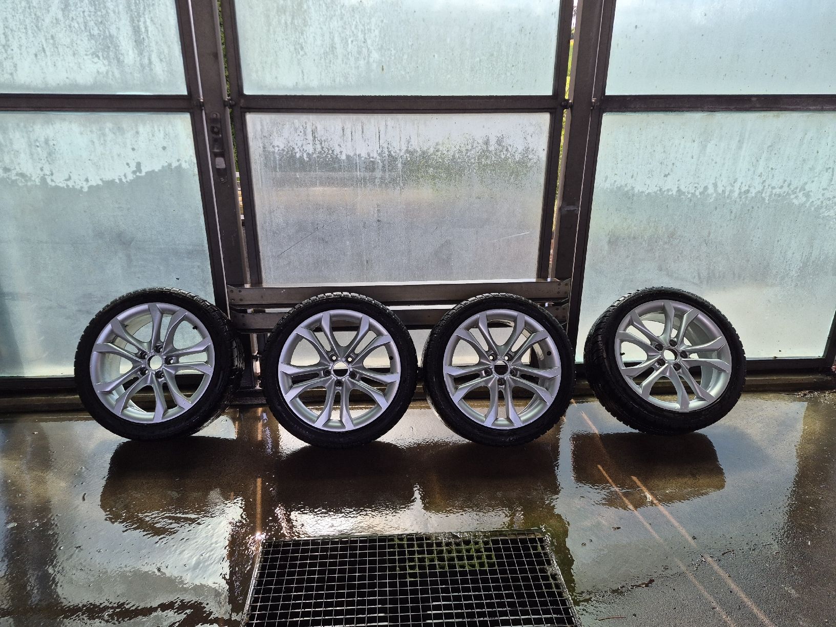 Audi Felgen: Originale Audi Felgen 18 Zoll – Gebraucht aus Birrhard von Russki