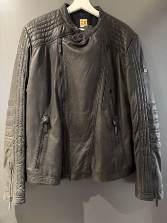 Hugo Boss Lederjacke, Grösse 52, top Zustand!