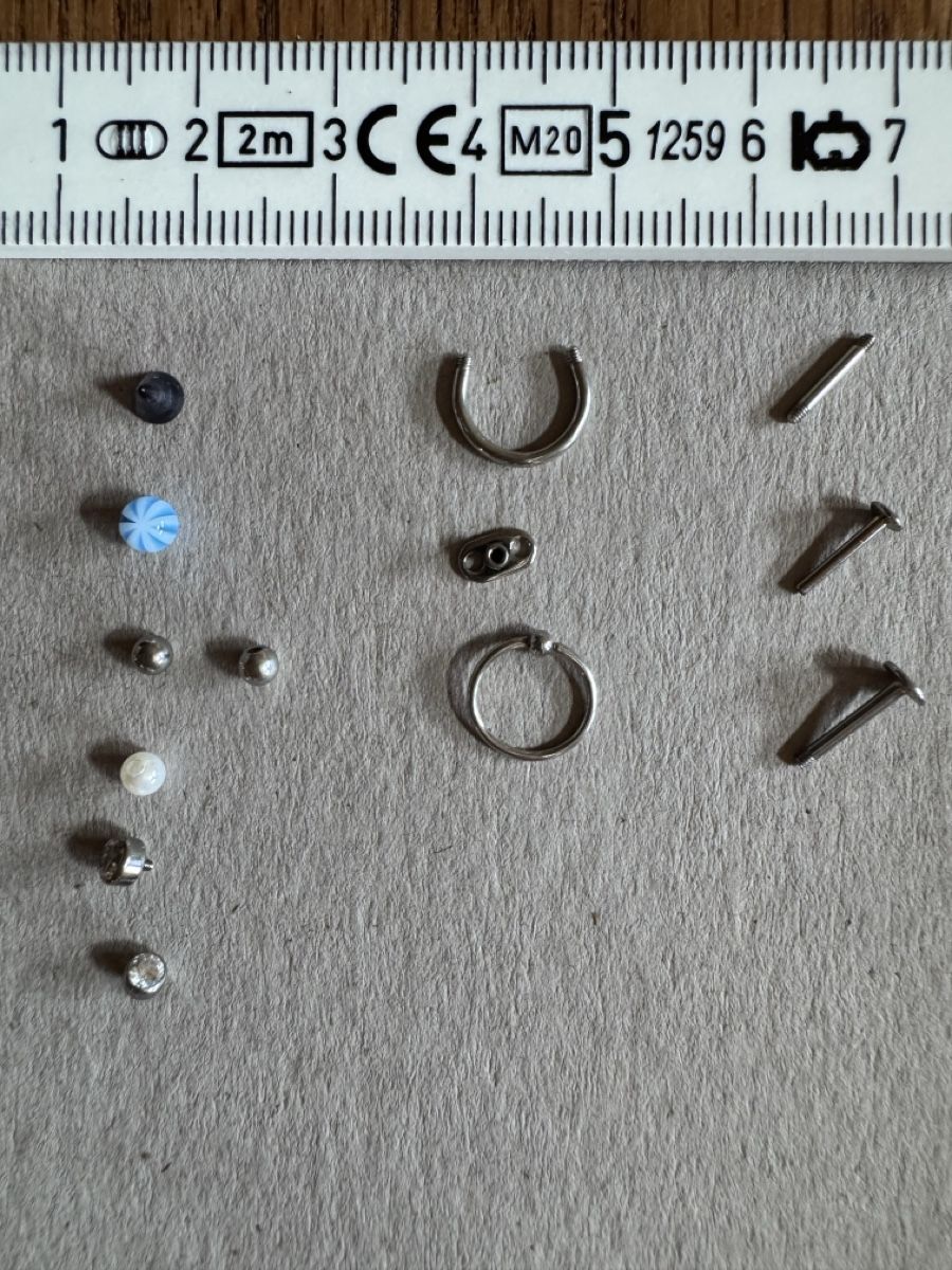 Bijoux piercing: Lot Piercing Verschlüsse – D'occasion à Nesslau par laurazimtstern