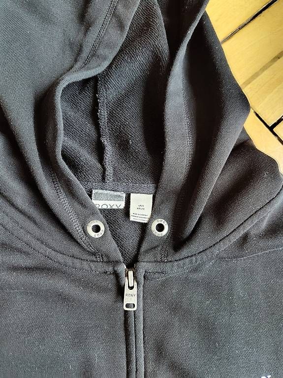 Roxy Jacken: Roxy Sweatjacke schwarz L – Gebraucht aus St. Gallen von jessparker 2