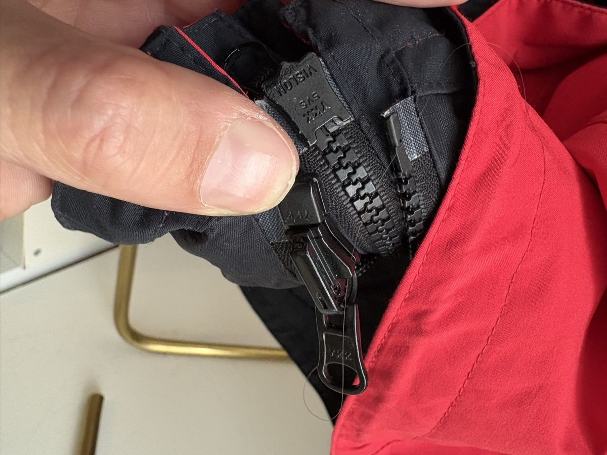Salewa Giacche: Veste Salewa Gore-Tex, Size XL – Usato da Neuchâtel venduto da sharposneaks 5