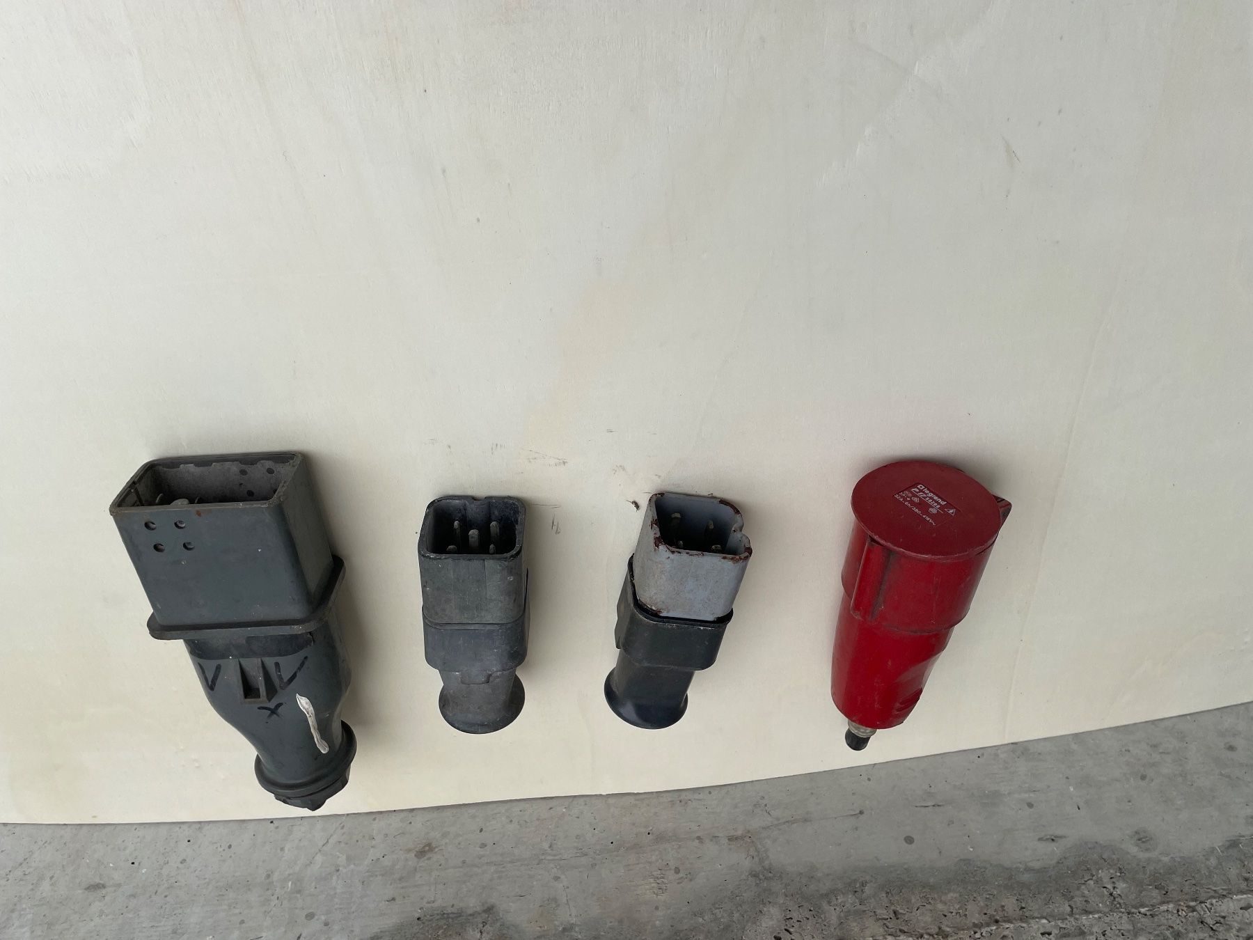 Stecker: Stecker J15  J 25  Eurostecker gebraucht – Gebraucht aus Schötz von Herbie