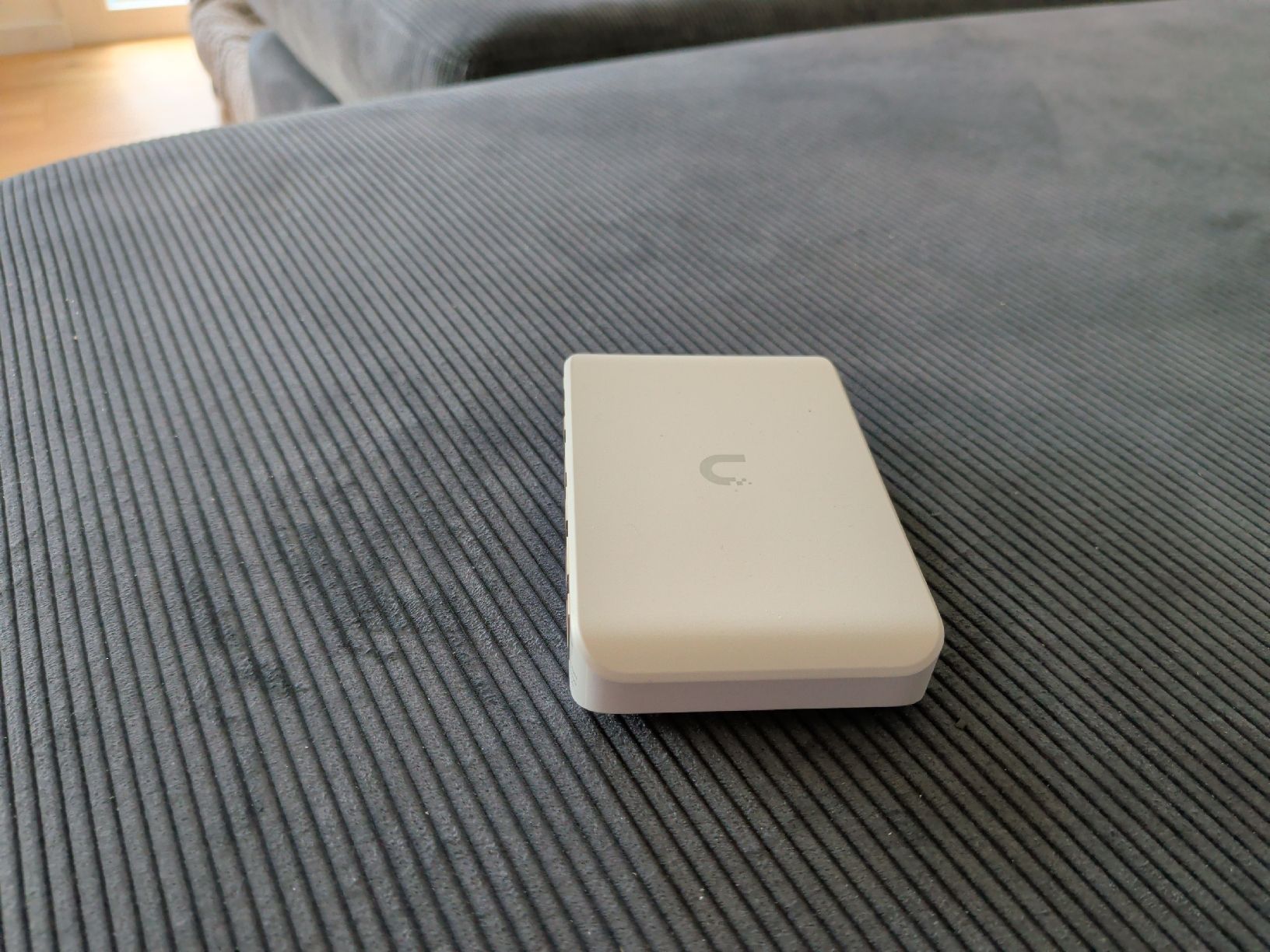 Ubiquiti Hubs & Switches: Ubiquiti USG UniFi Security Gateway good condition – Neu (gemäss Beschreibung) aus Maur von geo_tw5t 4