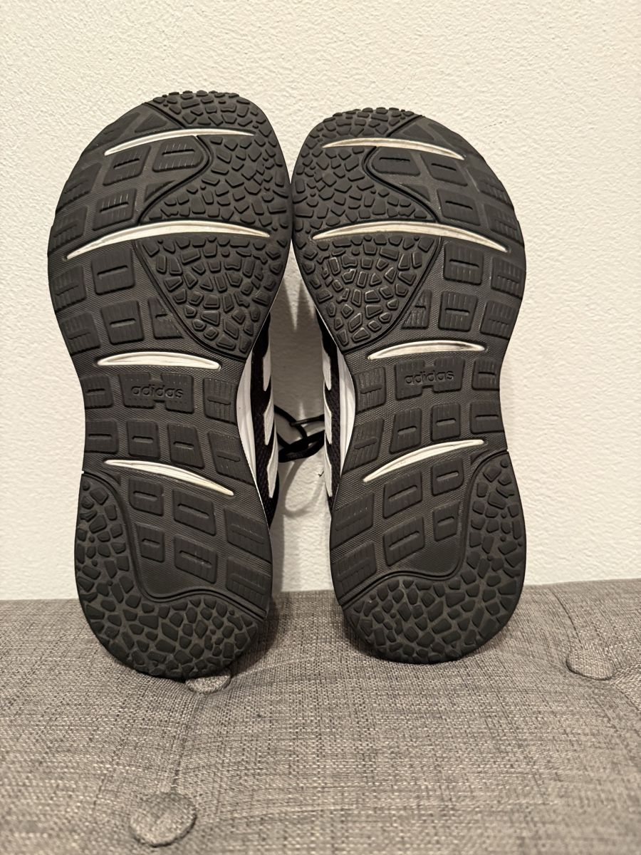 Adidas Scarpe da uomo: Adidas Turnschuhe  – Usato da Chur venduto da Tsambiko 4