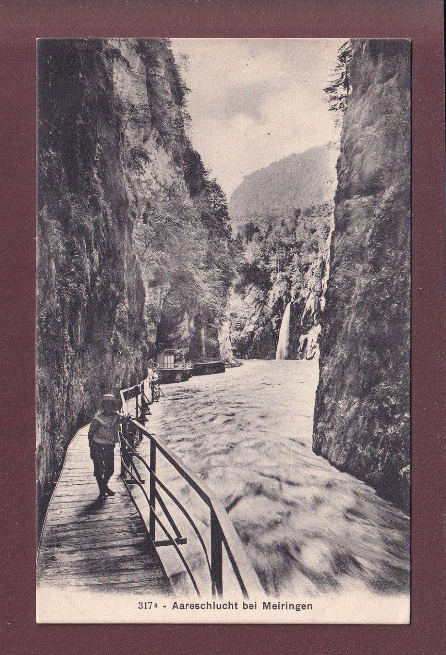 Cartoline postali: AARESCHLUCHT bei Meiringen – Usato da Pully venduto da nicecards
