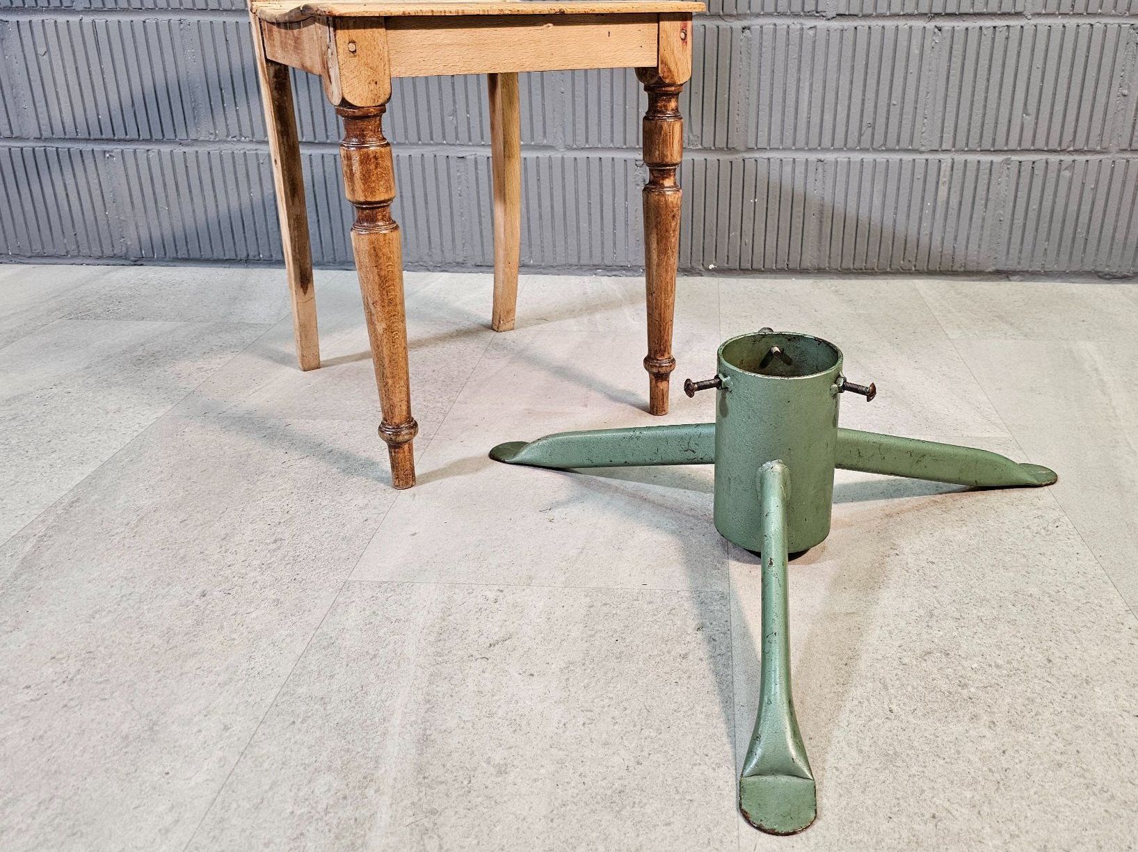 Christbaumständer: XL Baumständer Weihnachtsbaum Christtbaum Ständer Tree Stand – Gebraucht aus Nottwil von Wondewa-Shop 1