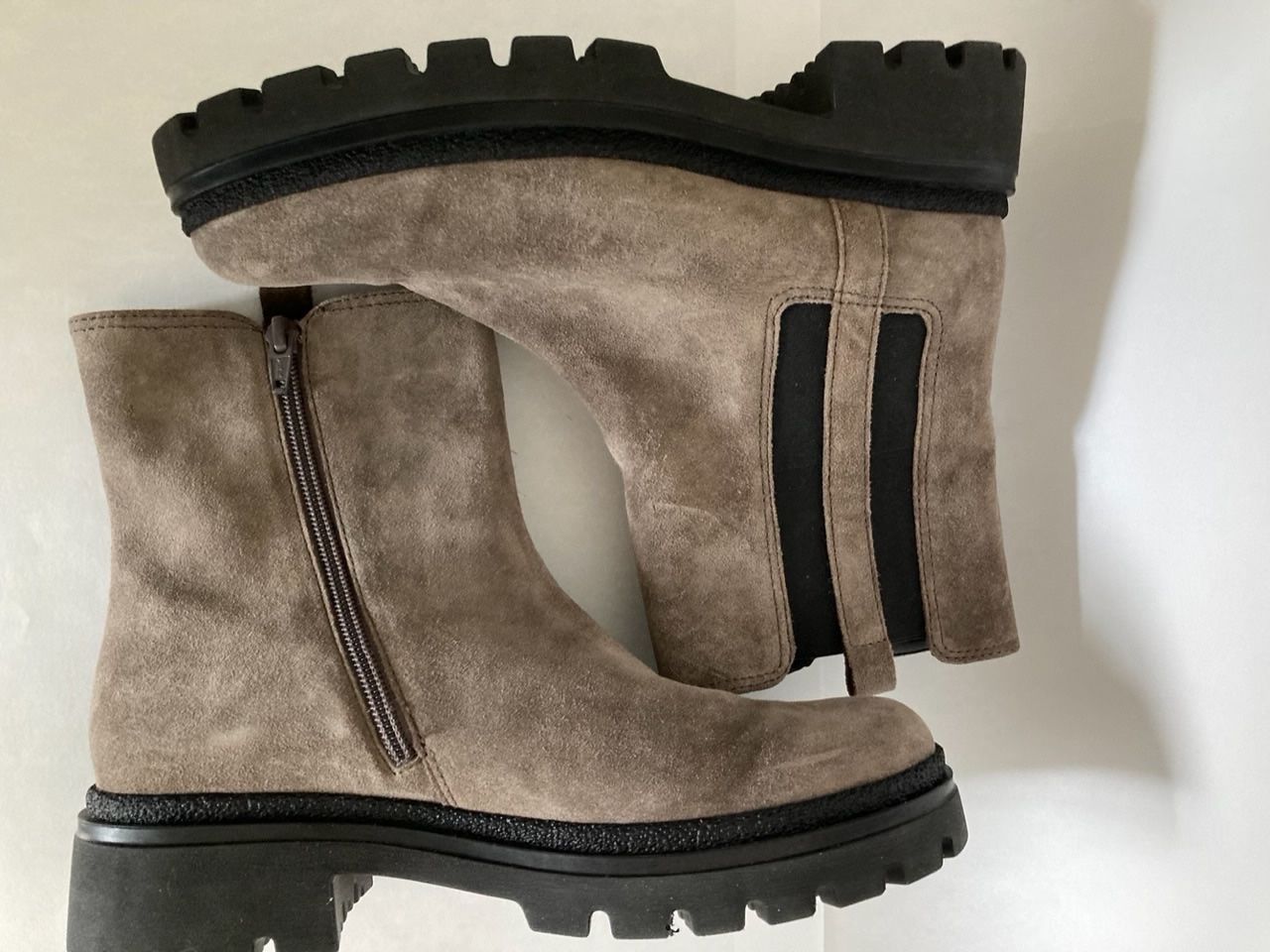 Gabor Damenschuhe: Gabor Stiefeletten, Grösse 37, Wildleder – Gebraucht aus St.Gallen von Uccio1 1