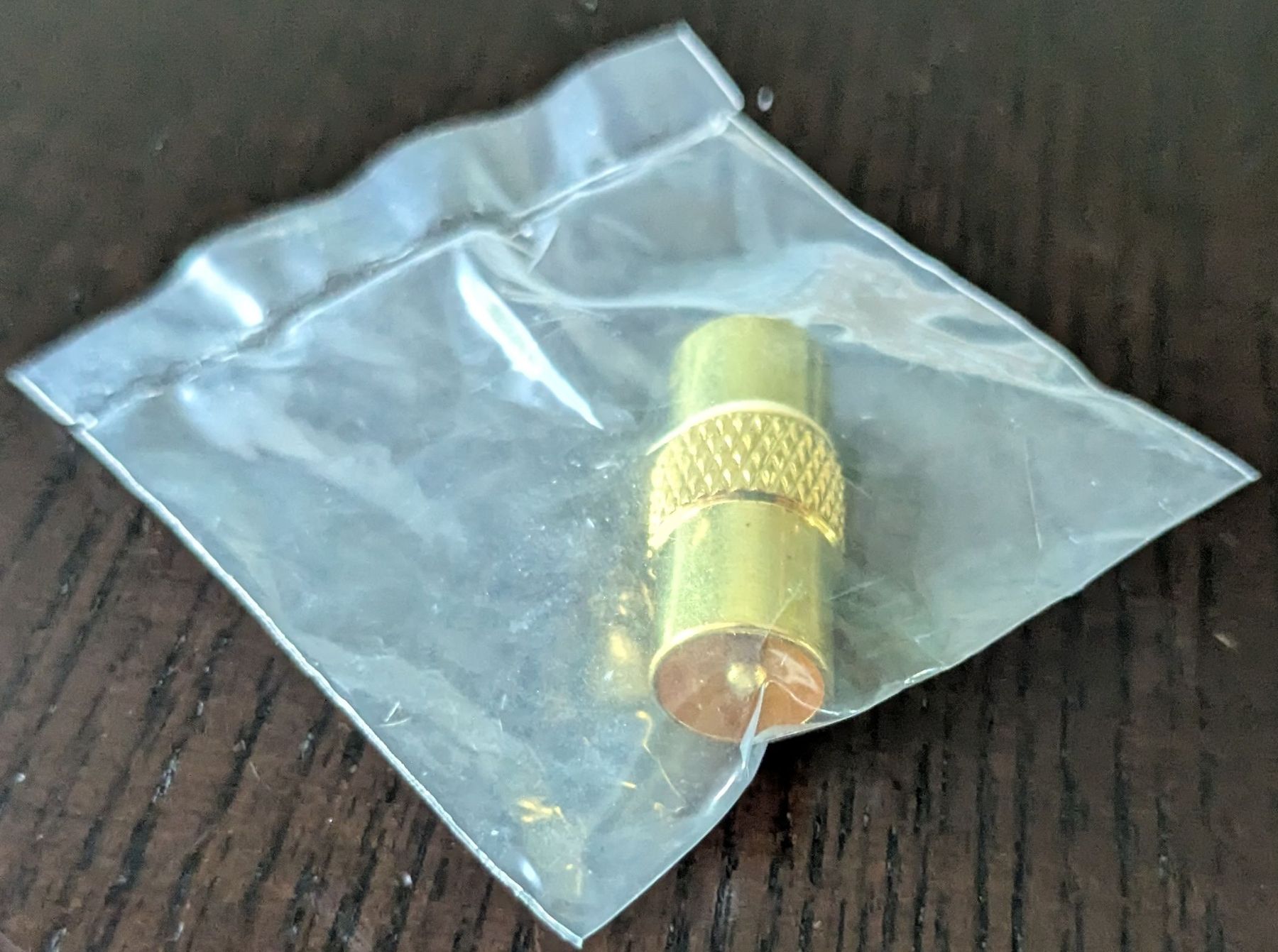 Lecteurs & Adaptateurs: Antennenstecker Adapter neu – Neuf avec emballage d'origine à Hinterkappelen par mr-deamon