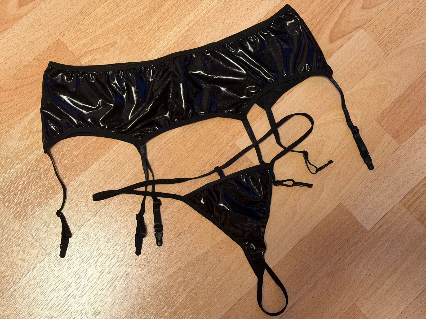 Autres dessous: Plus Plus Size Strumpfhalter Set – Neuf avec emballage d'origine à Uetendorf par Stoun 5