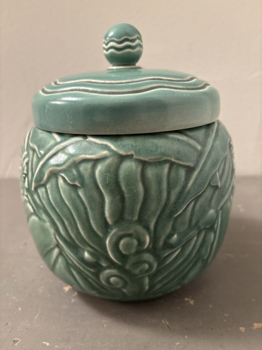 Wedgwood Vasi & Recipienti: Wedgewood Art Deco Deckelvase – Usato da Basel venduto da magnummarine 2