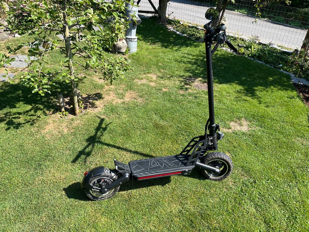 Elektro Scooter Vmax R40 pro 40 km/h, 1000 W, 40 km Kaufen auf Ricardo