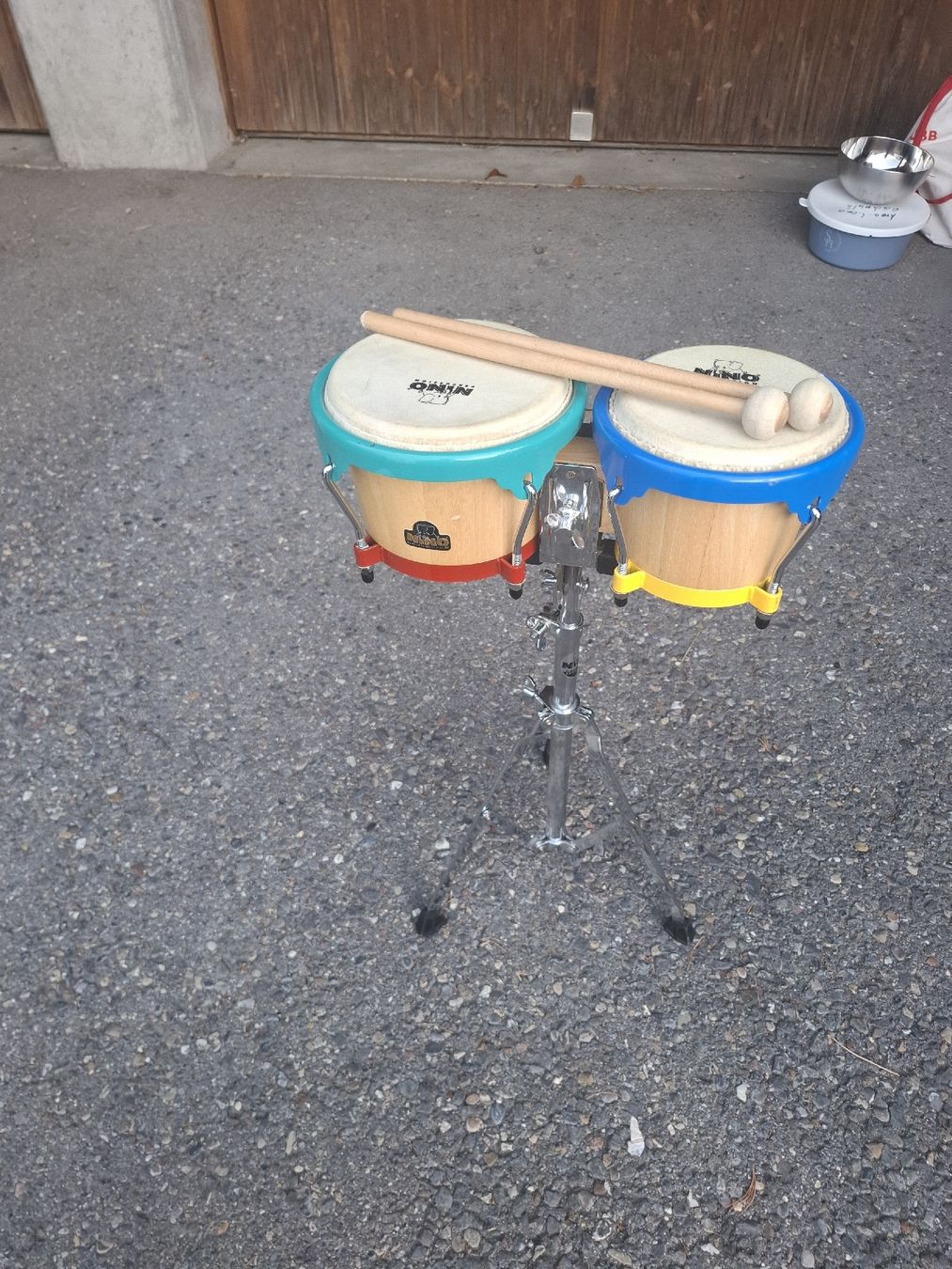 Musikinstrumente: Bongo für Kinder – Gebraucht aus Alpthal von are_s58c