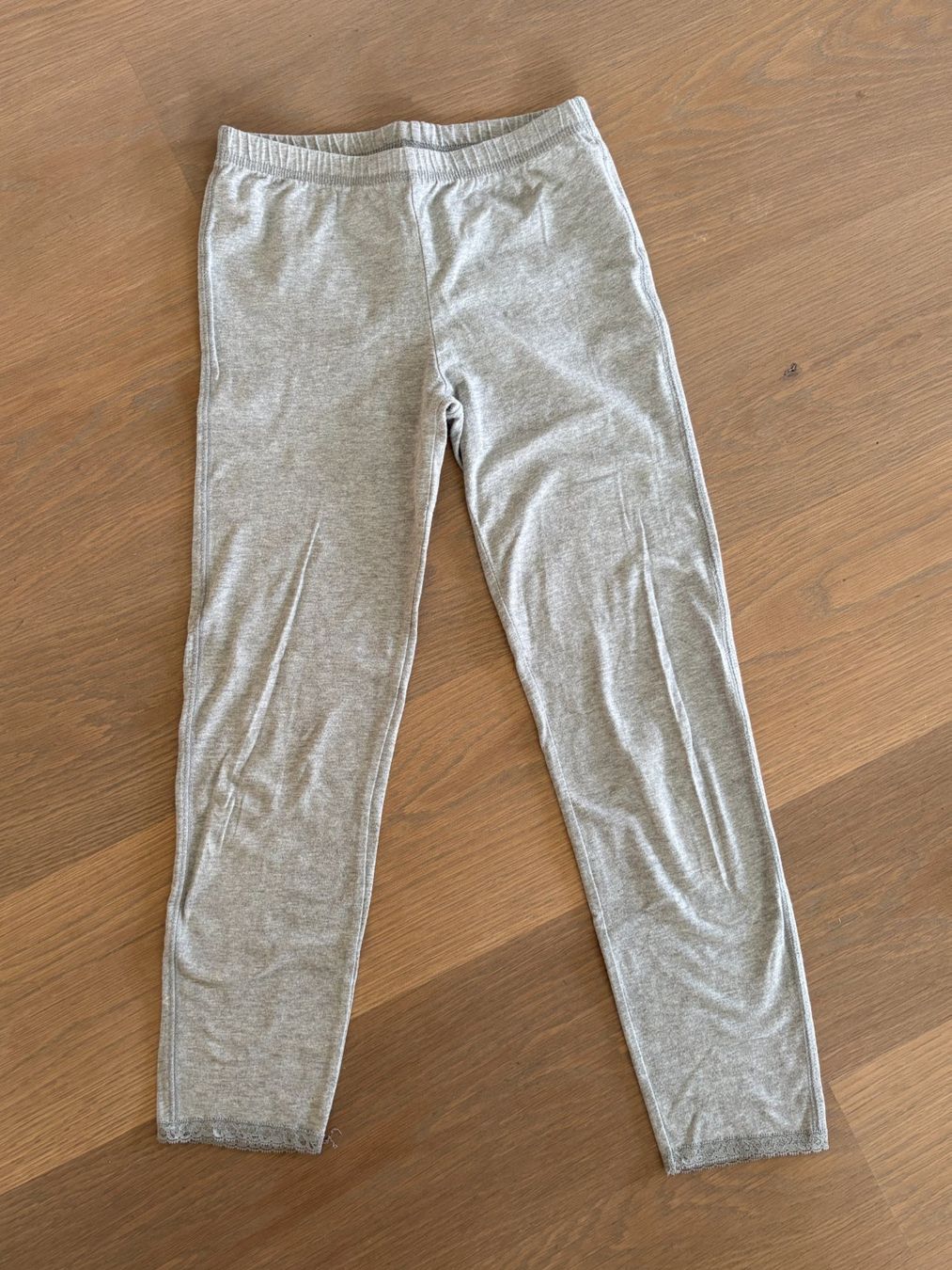 Gap Calze & Collant: Graue Leggins, GAP, Grösse 152 – Usato da Rüschlikon venduto da user999
