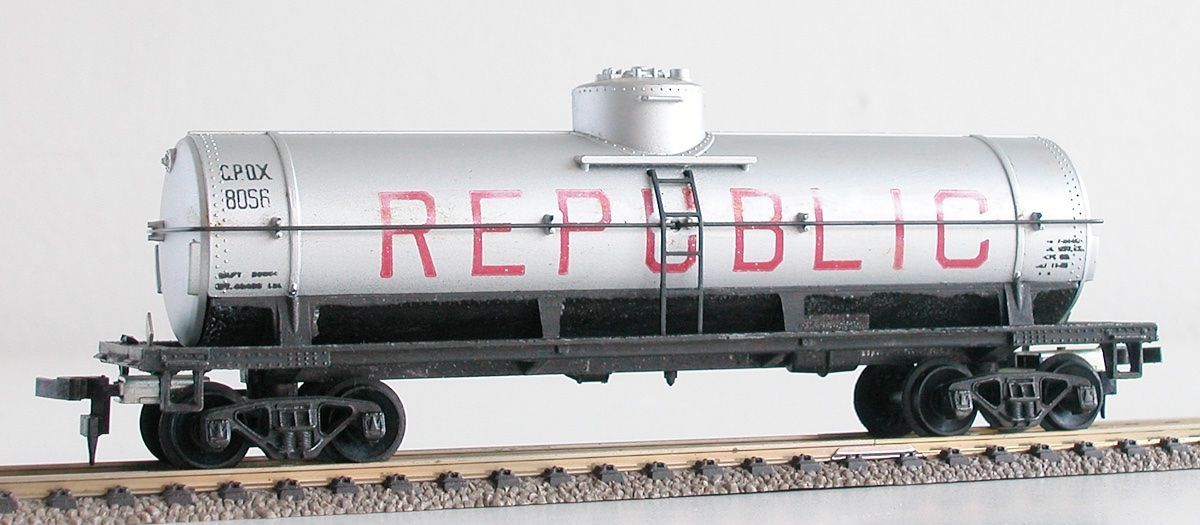 Modellini di ferrovie: US Kesselwagen CPOX Spur H0 – Usato da Oberwil BL venduto da Klang
