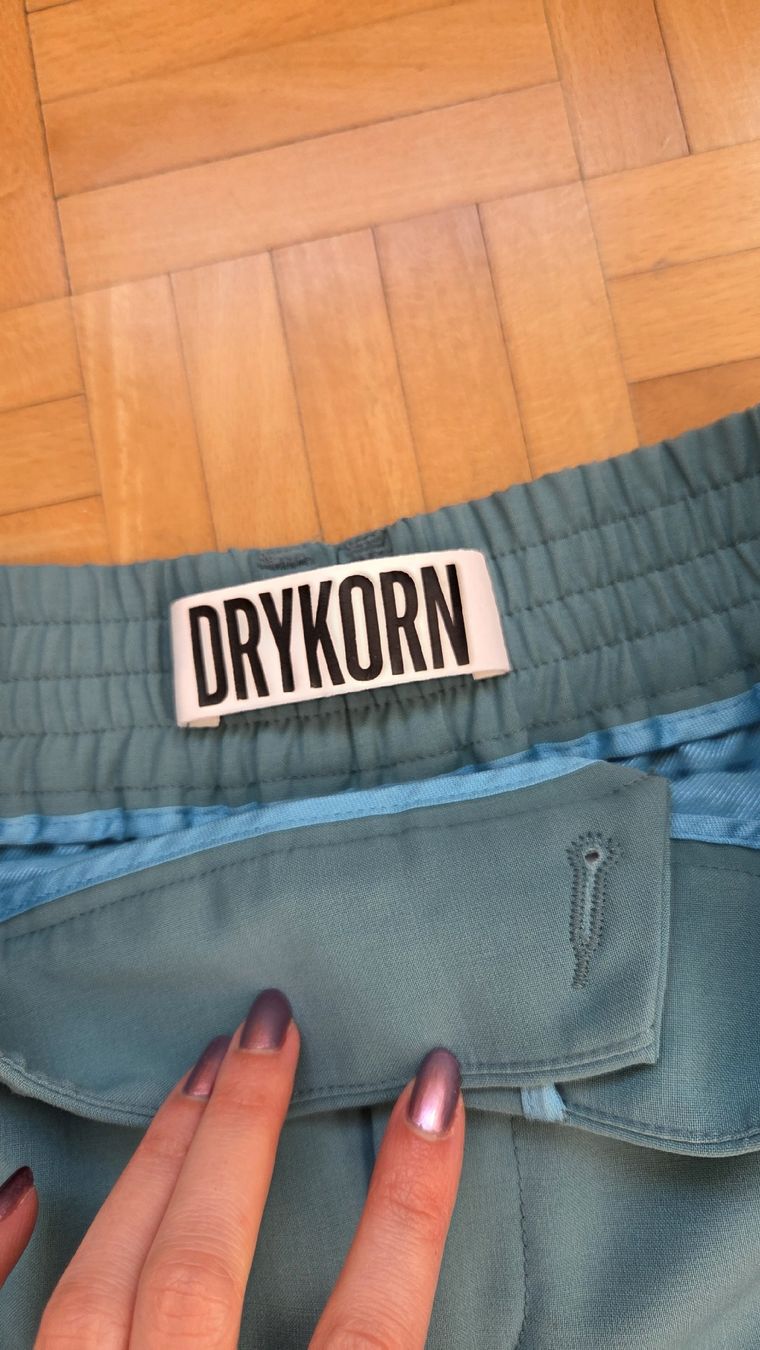 Drykorn Pantaloni: Drykorn - Türkise Stoffhose – Usato da Zürich venduto da jul_l28v 1