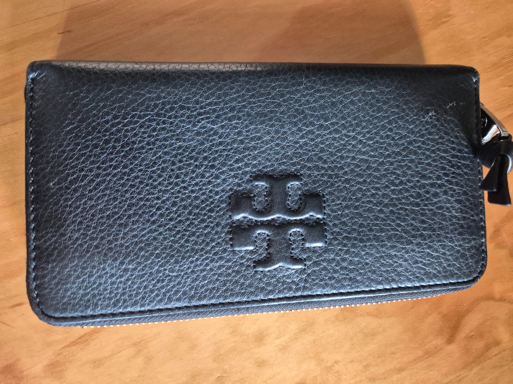 Tory Burch Portamonete: Tory Burch Portemonnaie – Usato da Zug venduto da Christina.M9 2