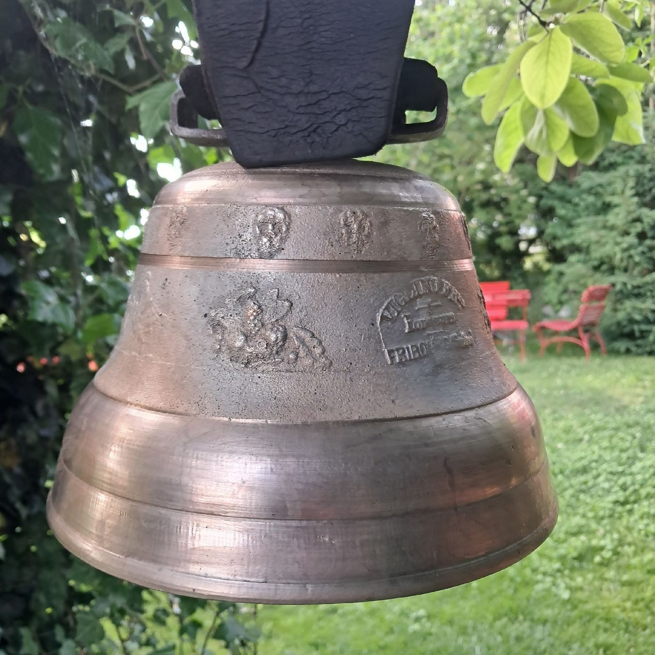 Campanacci mucche: ALTE VIGLINO FREIBURG GLOCKE – Usato da Murten venduto da SHETHOF