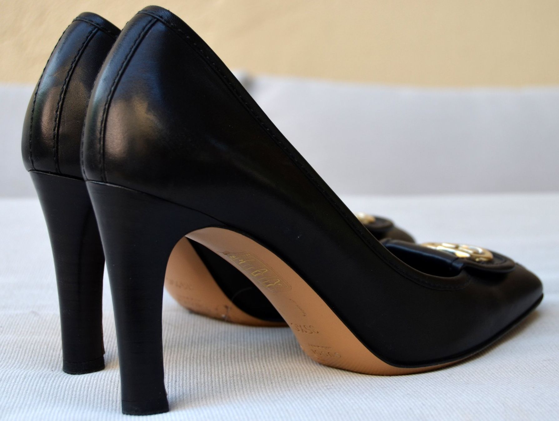 Gucci Scarpe da donna: Gucci Pumps 35,5C – Usato da Collonges venduto da Allegree 8